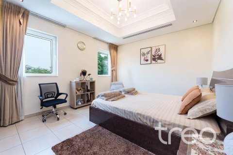 Villa de 4 dormitorios en Quortaj, UAE No. 183078 20