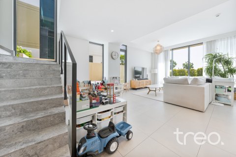 Townhouse de 3 chambres à Golf Grove, UAE No. 183080 9