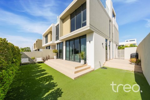 Townhouse de 3 chambres à Golf Grove, UAE No. 183080