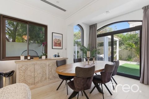 Villa de 4 chambres à Samara, UAE No. 183081 10