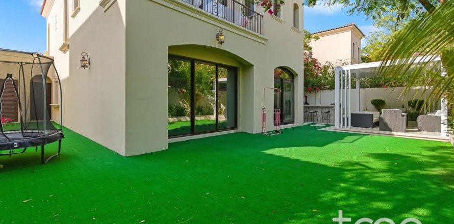 Villa de 4 chambres à Samara, UAE No. 183081