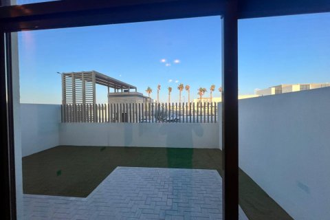 4 bedrooms Apartment in District 11, UAE No. 140076 11