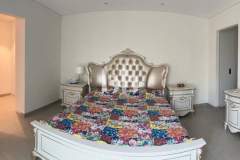 Townhouse de 4 dormitorios  No. 113457 10