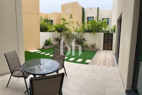 Townhouse de 4 dormitorios  No. 113457 6