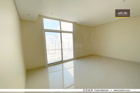 2 bedrooms Apartment in Manama, Bahrain No. 66930 8