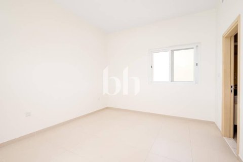 Villa de 4 dormitorios  No. 115771 9