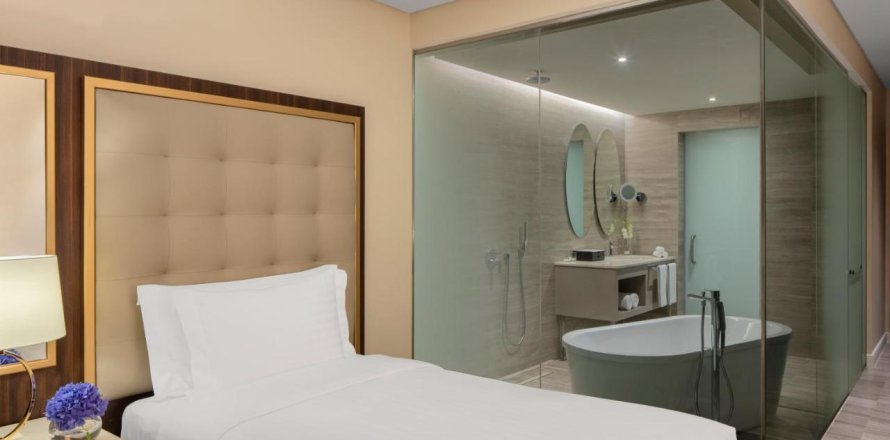 Building in Dubai, UAE No. 150352