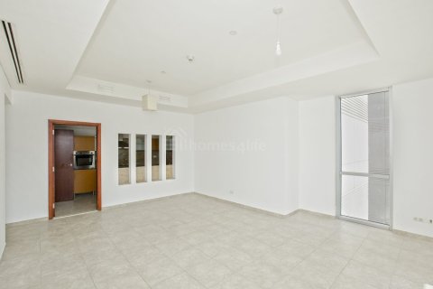 Квартира с 2 спальнями в Deira, ОАЭ №160473 20