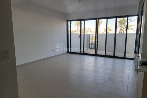 Таунхаус с 4 спальнями в Dubai Land, ОАЭ №160469 18