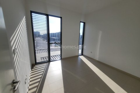 Таунхаус с 4 спальнями в Dubai Land, ОАЭ №160469 9