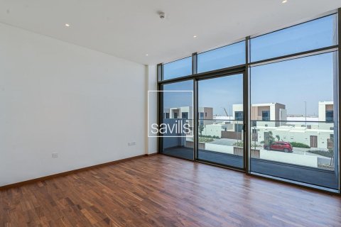 Villa de 6 dormitorios en Abu Dhabi, UAE No. 194940 17