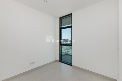 2 bedrooms Apartment in Dubai, UAE No. 140743 15