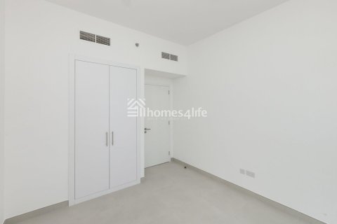 2 bedrooms Apartment in Dubai, UAE No. 140743 4