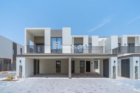 3 bedrooms Townhouse in Tilal Al Ghaf, UAE No. 140741