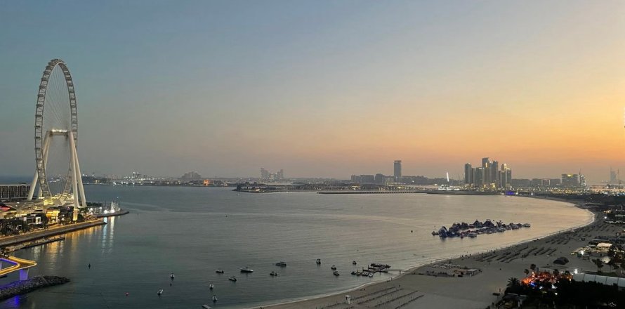 Apartment de 2 dormitorios en Dubai, UAE No. 77156