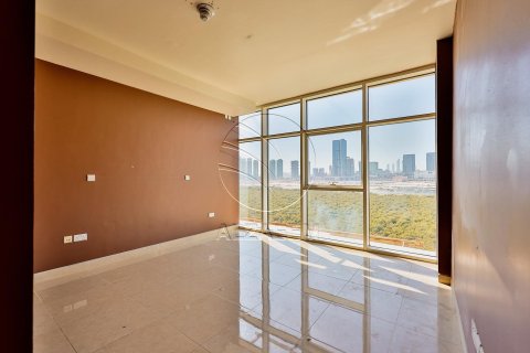 Apartment de 4 dormitorios en Al Qurm, UAE No. 91052 10