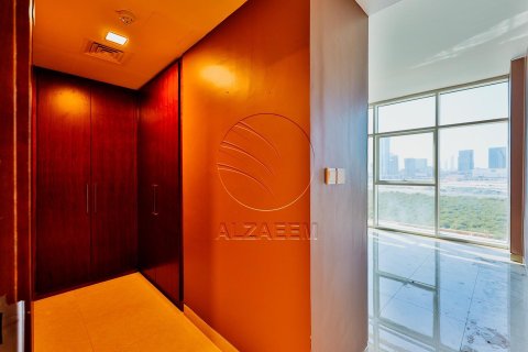 Apartment de 4 dormitorios en Al Qurm, UAE No. 91052 4
