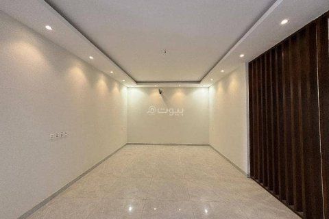 Villa de 6 dormitorios en Khobar, Saudi Arabia No. 60440 5