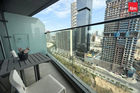 Studio Apartment in Dubai, UAE No. 200172