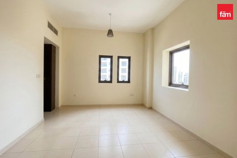 2 bedrooms Apartment in Dubai, UAE No. 200175 9