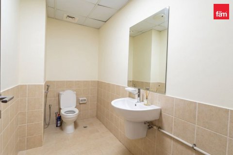 2 bedrooms Apartment in Dubai, UAE No. 200175 5