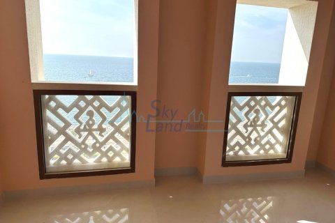 2 bedrooms Apartment in Palm Jumeirah, UAE No. 140819 11
