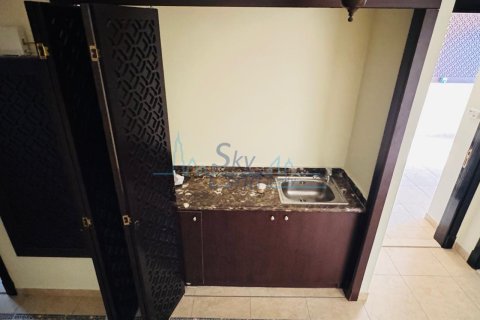 4 bedrooms Villa in Jumeirah, UAE No. 140820 11