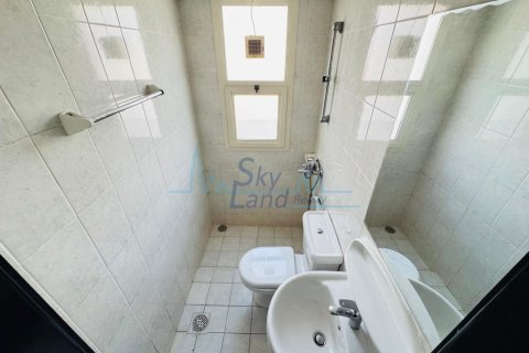 4 bedrooms Villa in Jumeirah, UAE No. 140820 16