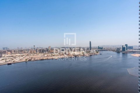 Квартира с 2 спальнями в Address Harbour Point, ОАЭ №192385 7