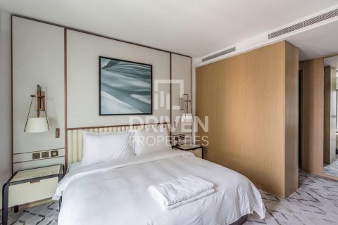 Квартира с 2 спальнями в Address Harbour Point, ОАЭ №192385 12