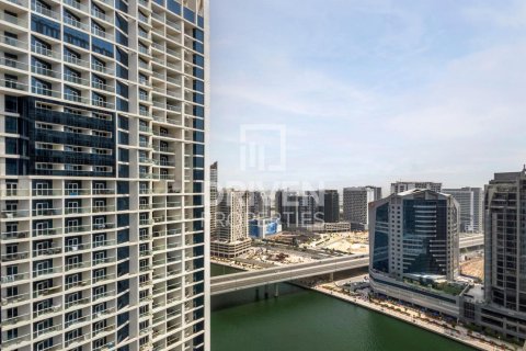 Квартира с 1 спальней в Damac Maison Prive, ОАЭ №192381