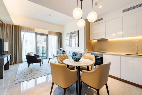 Квартира с 1 спальней в Address Harbour Point, ОАЭ №192387 11