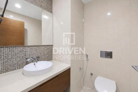 Квартира с 2 спальнями в Claren Towers, ОАЭ №192382 12