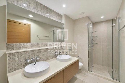 Квартира с 2 спальнями в Claren Towers, ОАЭ №192382 14