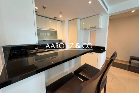Apartment de 2 dormitorios en Jumeirah Lake Towers, UAE No. 148144 10