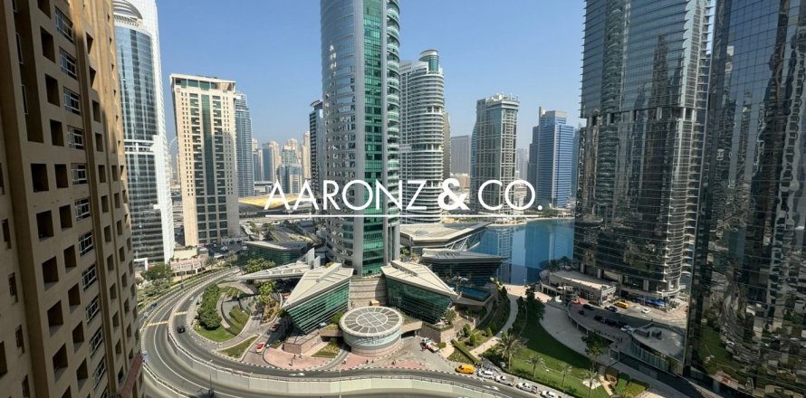 Apartment de 2 dormitorios en Jumeirah Lake Towers, UAE No. 148144