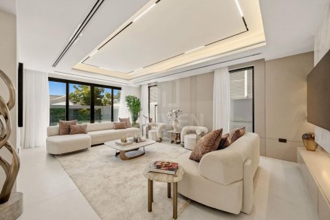 Вилла с 6 спальнями в Jumeirah 3, ОАЭ №209413 7