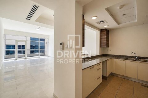 Квартира с 1 спальней в Bay Square, ОАЭ №209414 9