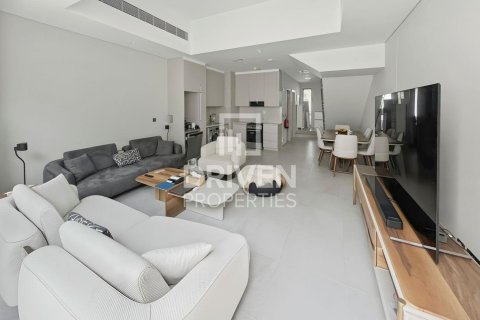 Townhouse de 2 dormitorios en Mohammed Bin Rashid City, UAE No. 209412 3