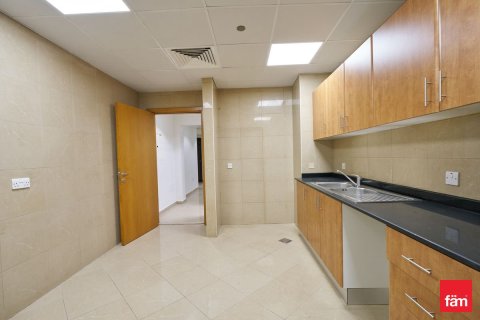 3 bedrooms Apartment  No. 116865 23