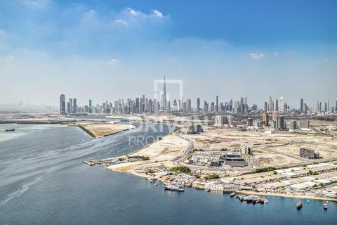 Appartement de 2 chambres à Address Harbour Point, UAE No. 207214