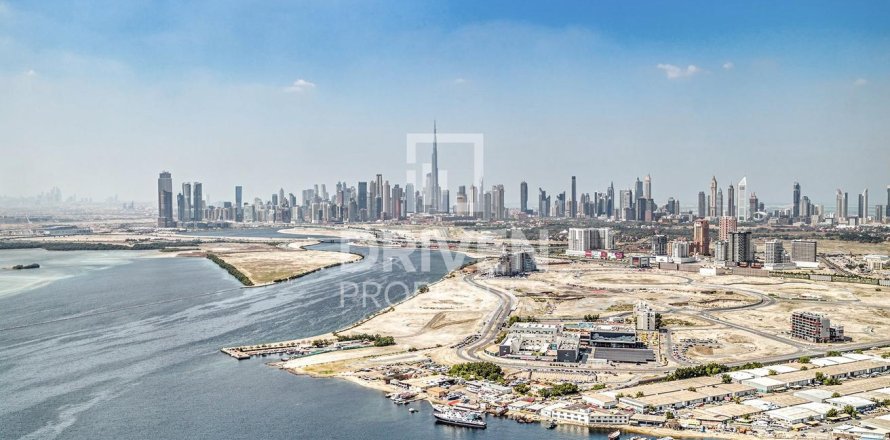 Appartement de 2 chambres à Address Harbour Point, UAE No. 207214