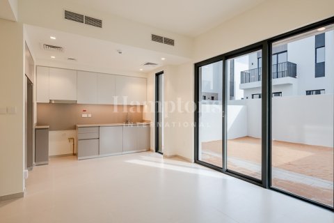 3 bedrooms Villa in Dubai South (Dubai World Central), UAE No. 210797 8