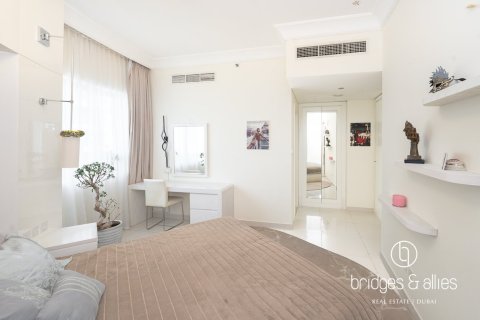 2 bedrooms Apartment in Downtown Dubai (Downtown Burj Dubai), UAE No. 166071 10