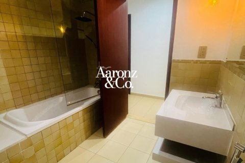 2 bedrooms Apartment in Jumeirah Beach Residence, UAE No. 166072 14