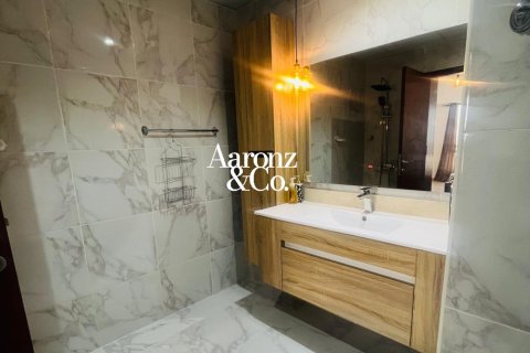 2 bedrooms Apartment in Jumeirah Beach Residence, UAE No. 166072 12