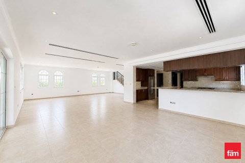 Villa de 4 dormitorios en Jumeirah Park, UAE No. 166312 4