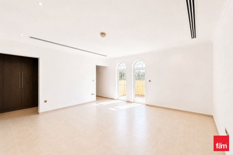 Villa de 4 dormitorios en Jumeirah Park, UAE No. 166312 11