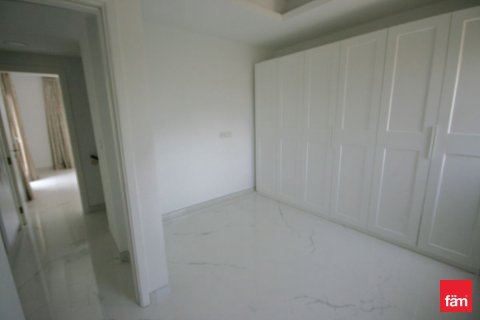 Villa de 2 dormitorios en Dubai, UAE No. 166313 10