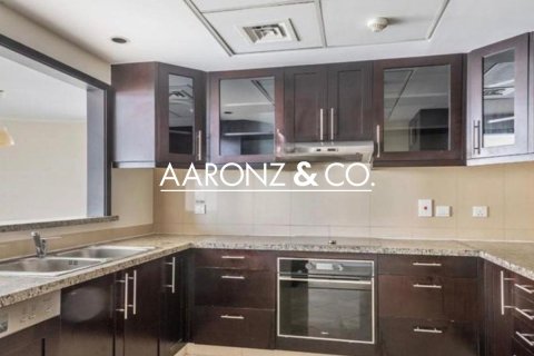 Apartment de 2 dormitorios en The Views, UAE No. 142085 9